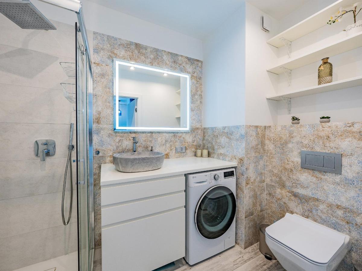 Hello Apartments Letnica With Private Parking Γκντανσκ Εξωτερικό φωτογραφία
