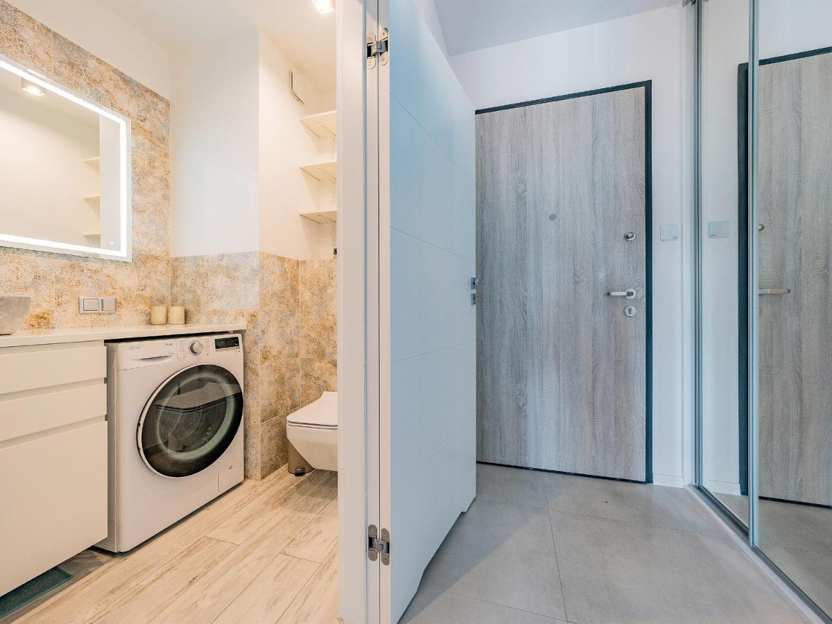 Hello Apartments Letnica With Private Parking Γκντανσκ Εξωτερικό φωτογραφία